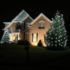 Quality-Christmas-light-installation 0